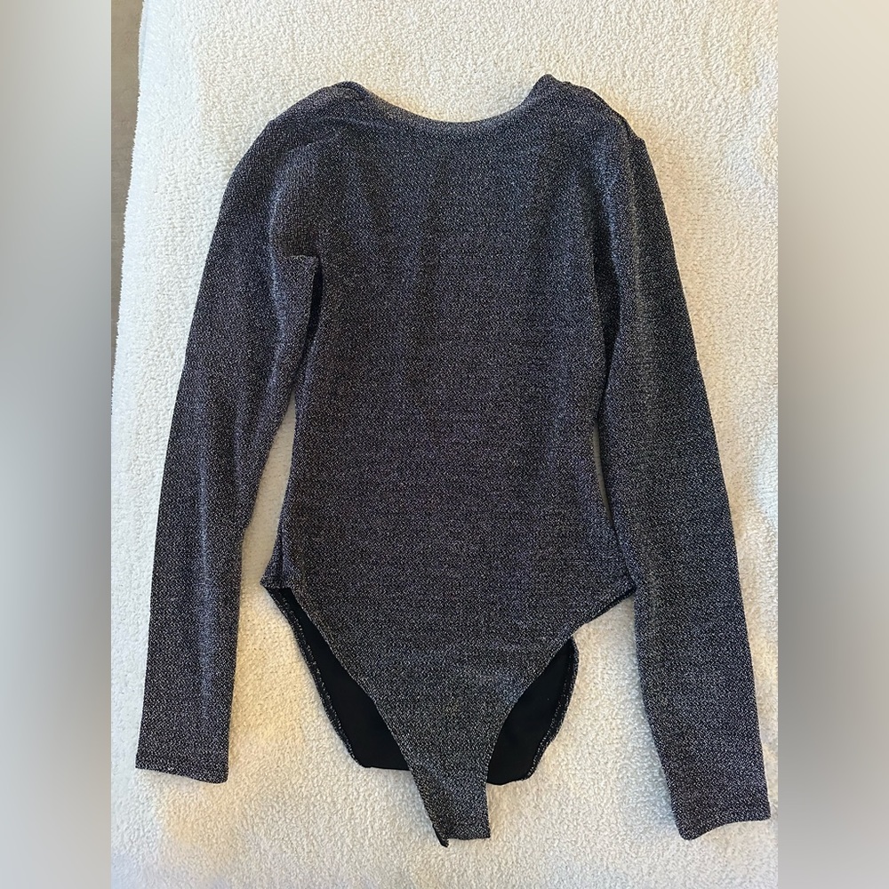 sparky long sleeve bodysuit from divided